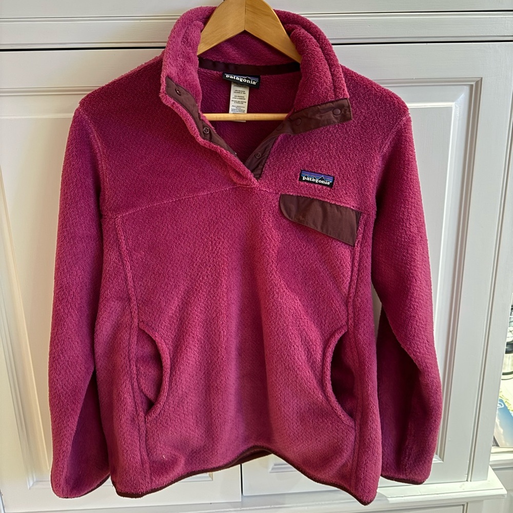 Patagonia Women's Magenta Fleece Jacket